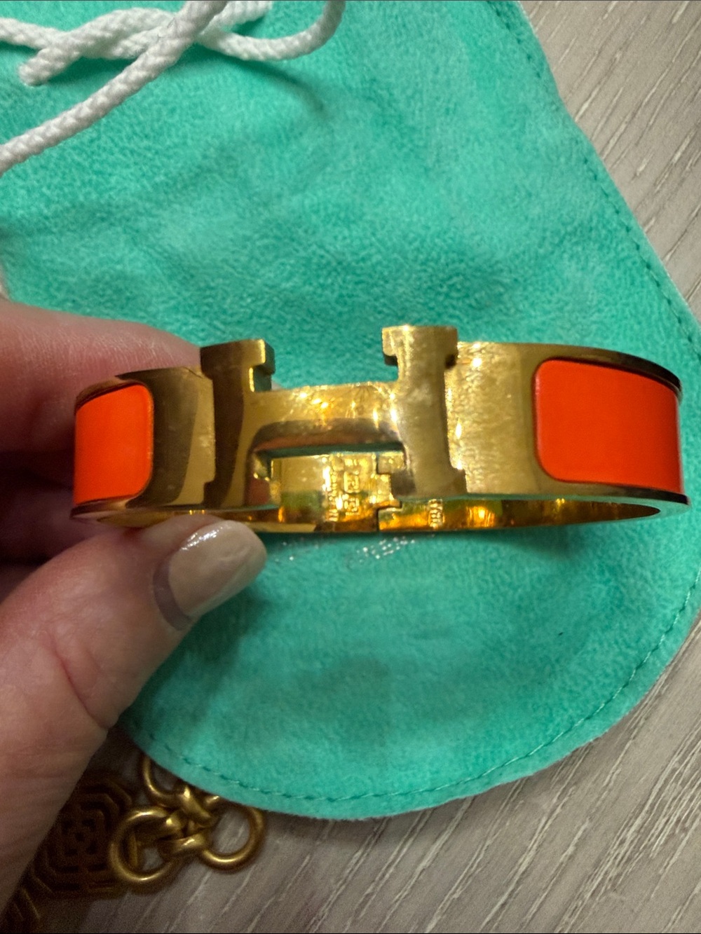 New Clic H Gold Plated Enamel Bracelet - Orange/Gold